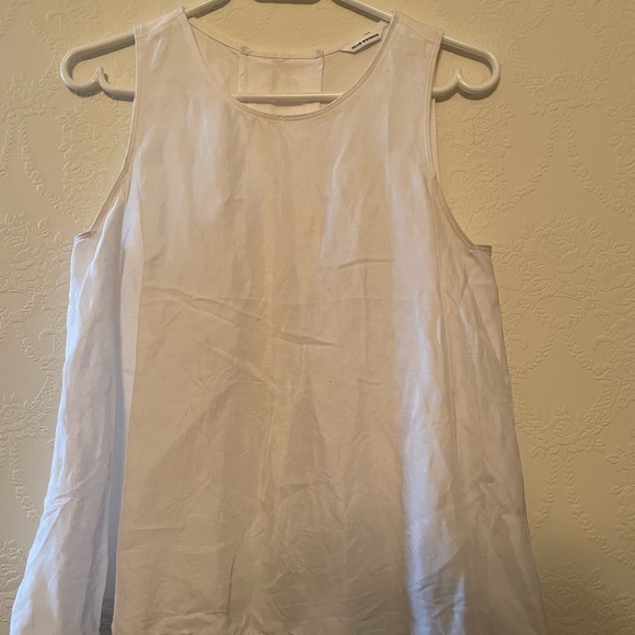 Club Monaco Linen Swing Sleeveless blouse tank - Picture 4 of 4